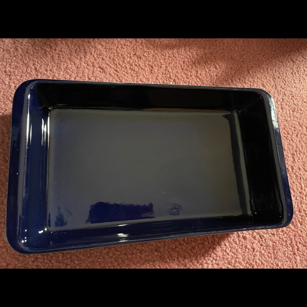Pfaltzgraff 2 Quart Dark Blue Baker 236